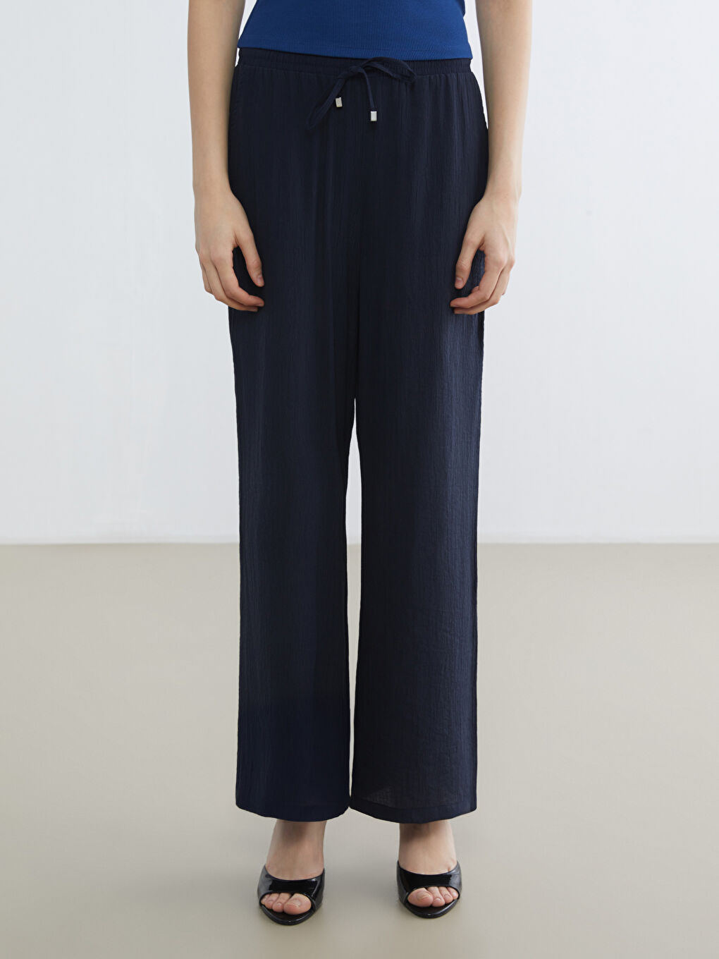 Lacivert Beli Lastikli Geniş Paça Kadın Pantolon	-1