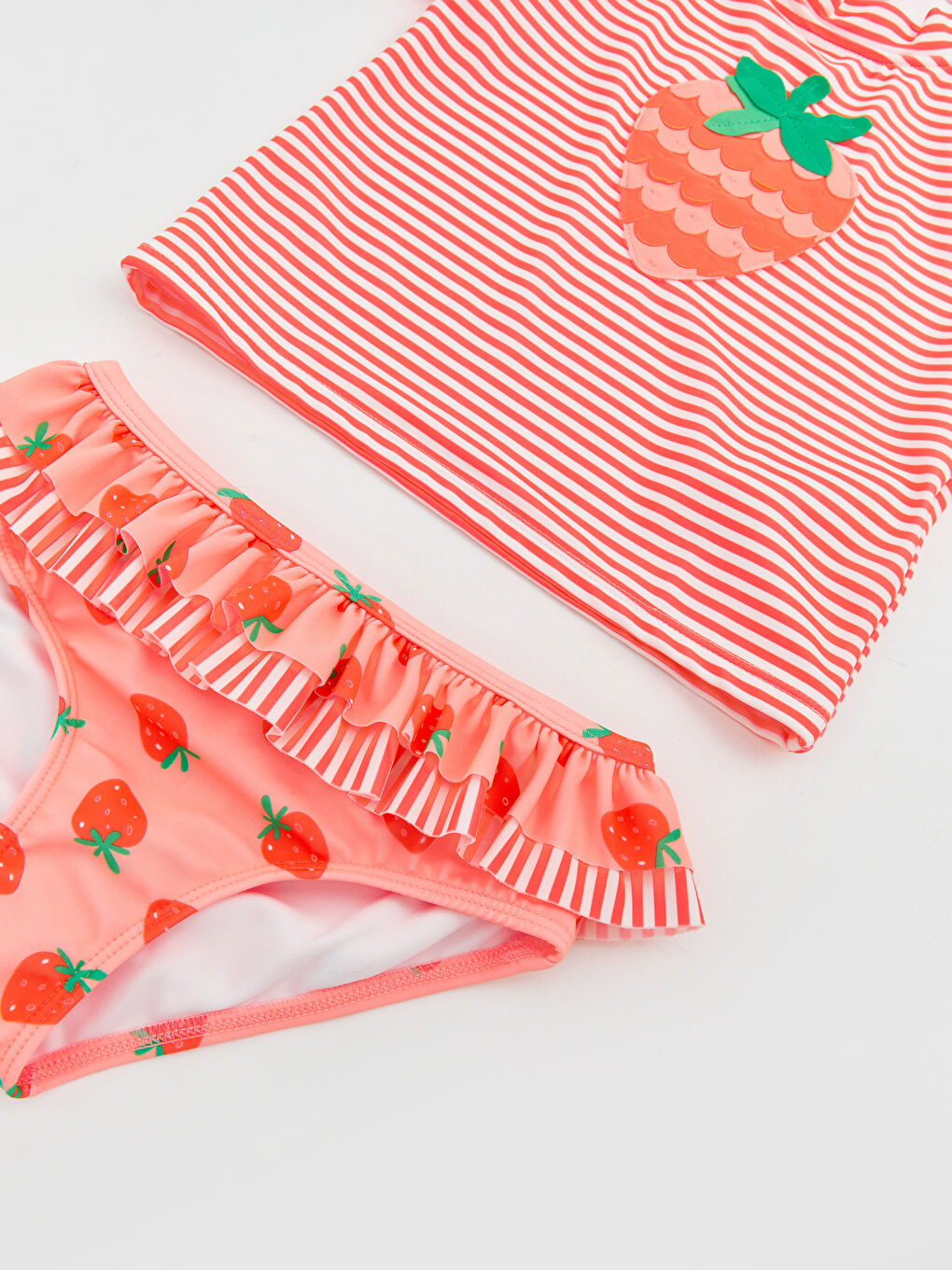 Erdbeer Gemustertes Mädchen Bikini-Set-1