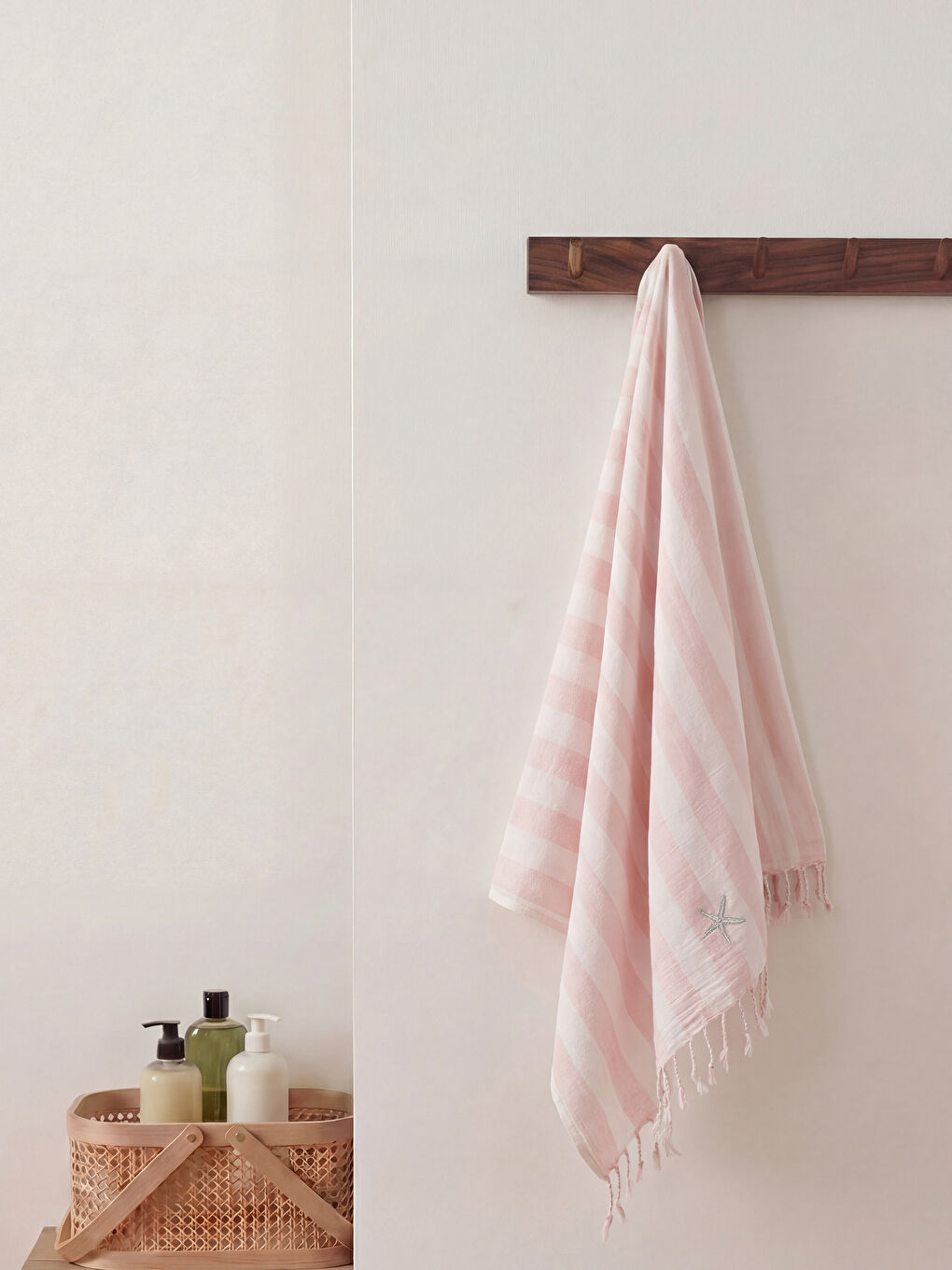 Pembe Yıldız Nakışlı Peştemal Havlu 90x165 cm