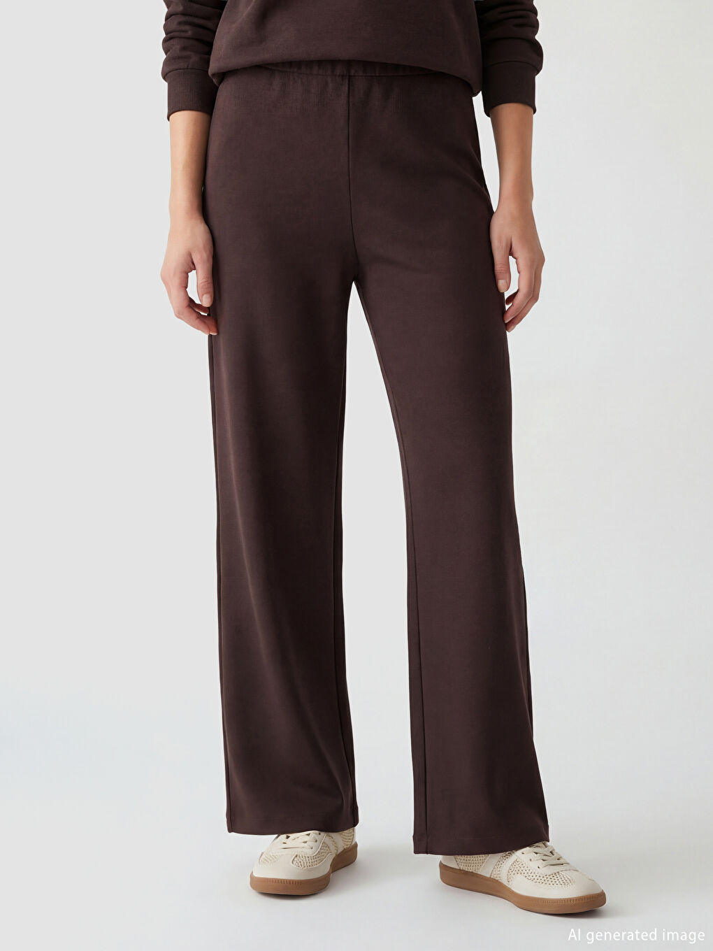 Kahverengi Beli Lastikli Geniş Paça Kadın Eşofman Altı-2