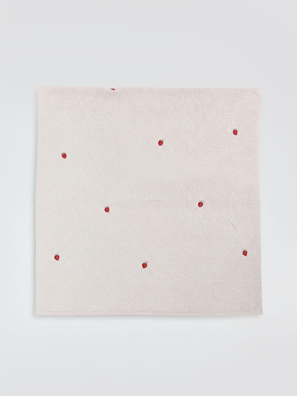 Pembe Çilek Nakışlı Banyo Havlusu 70x140 cm-4