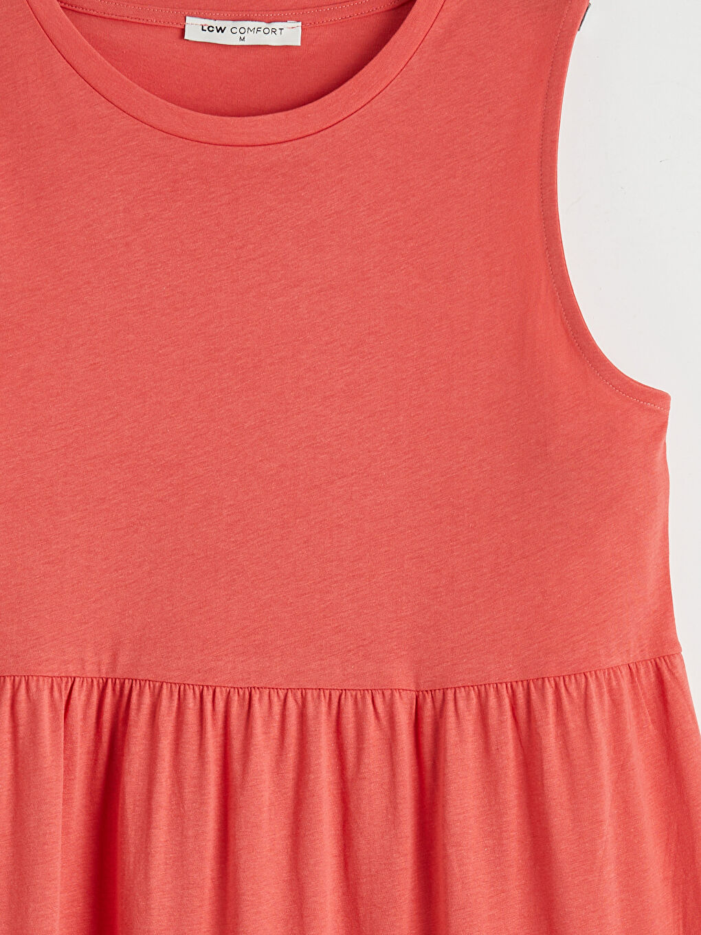 Многослойное платье с круглым вырезом-6