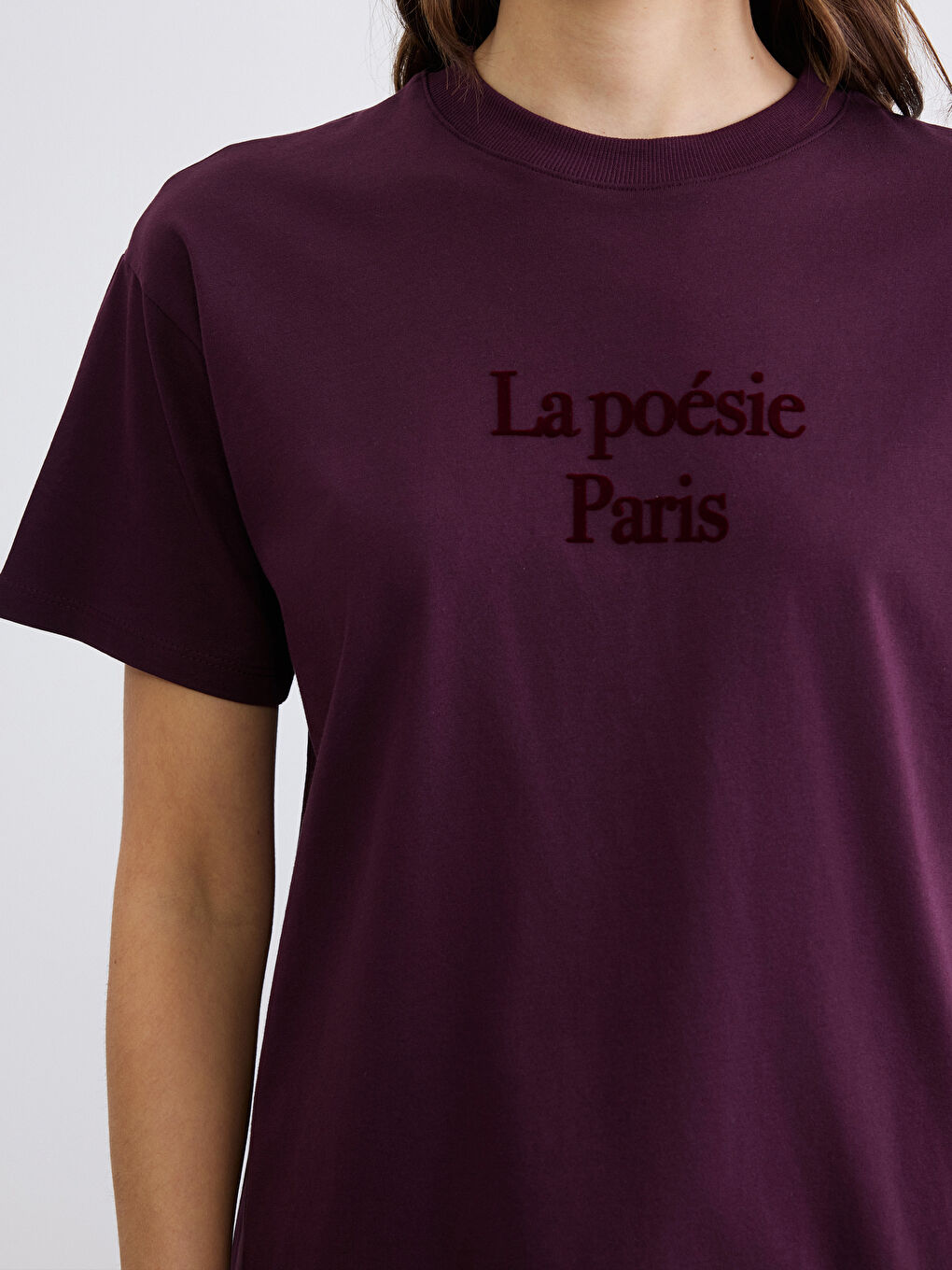 Mürdüm Bisiklet Yaka Paris Baskılı Kadın Tişört-2