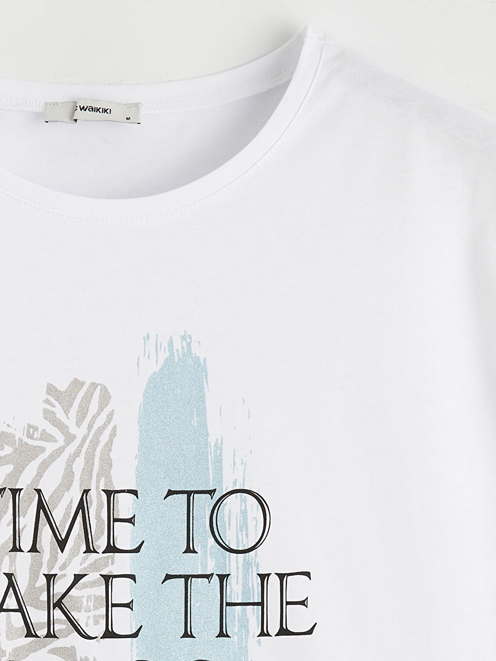 Beyaz Bisiklet Yaka Kadın Tişört-5