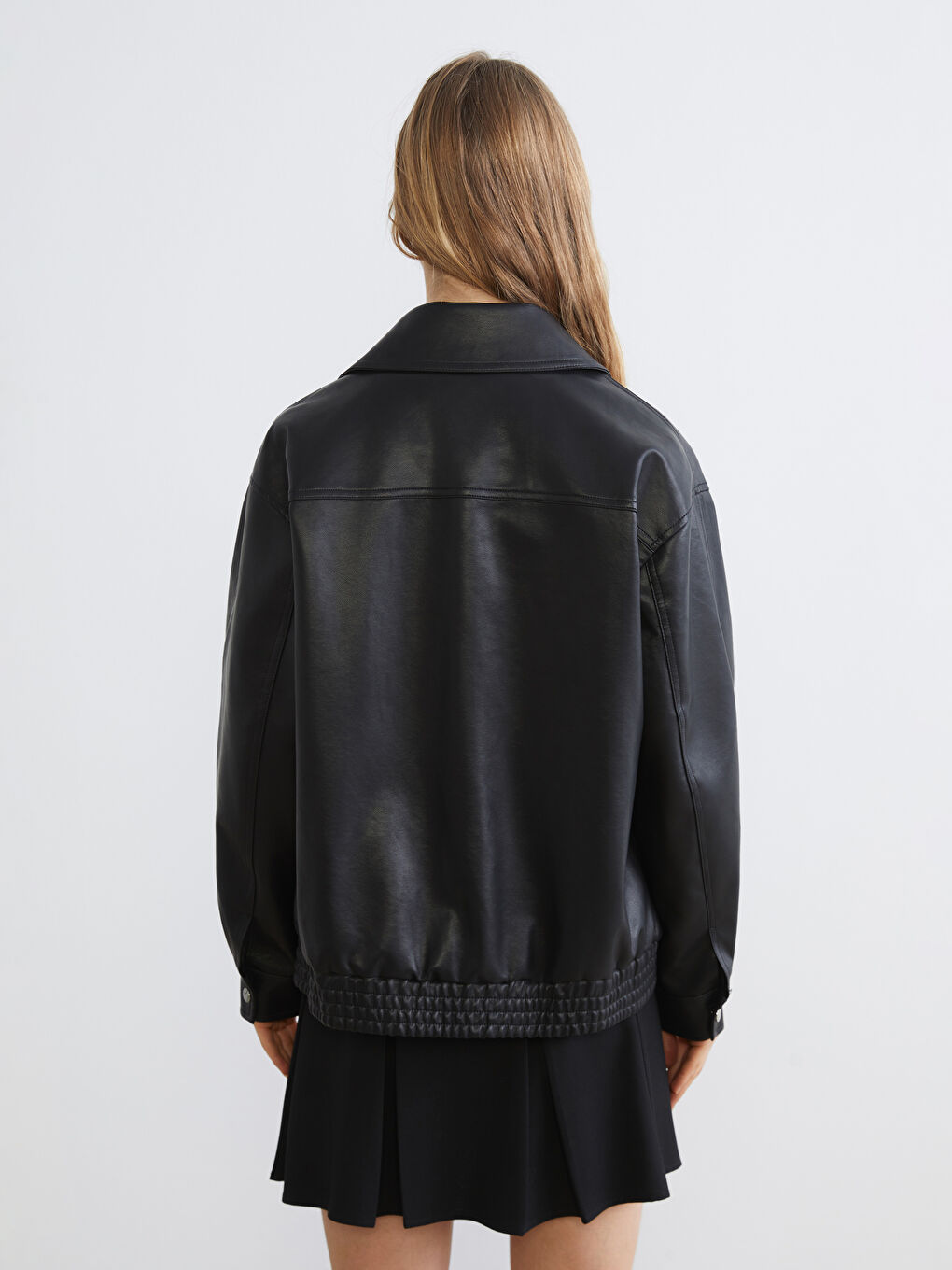 Collared Neck Oversize Women's Faux Leather Jacket-4