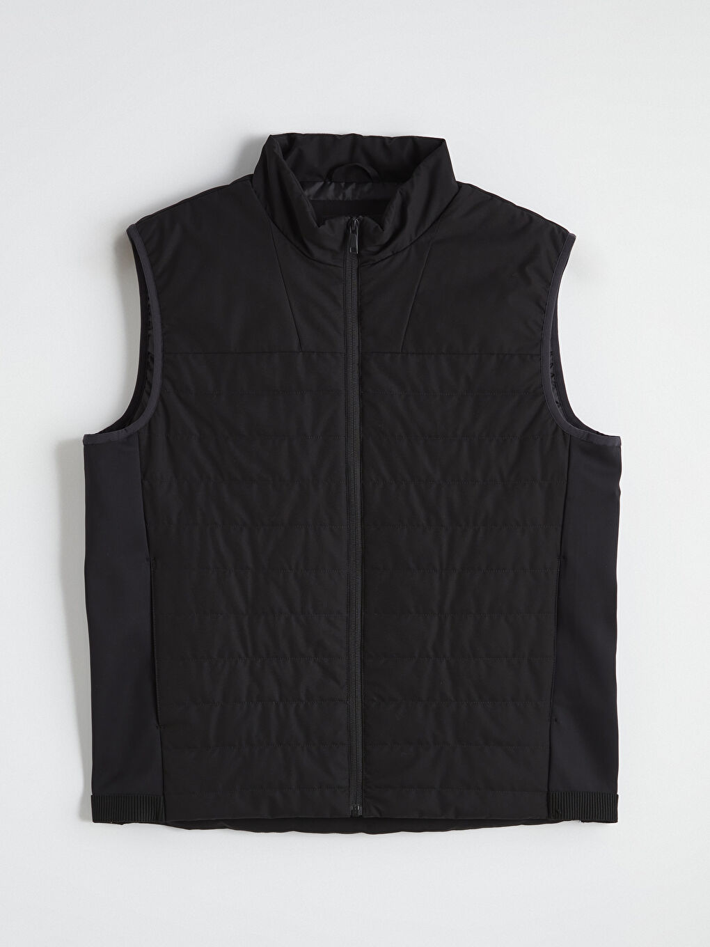 Siyah Dik Yaka Kapitoneli Erkek Şişme Yelek-4