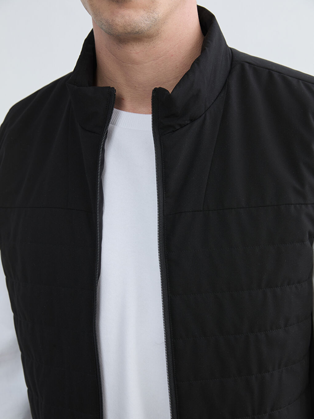 Gilet Homme Coupe Régulière Col Montant-2