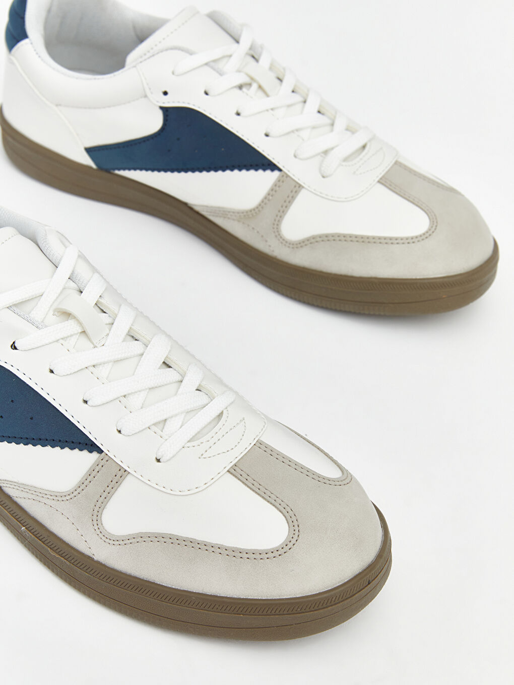 Beyaz Renk Bloklu Erkek Spor Ayakkabı-3