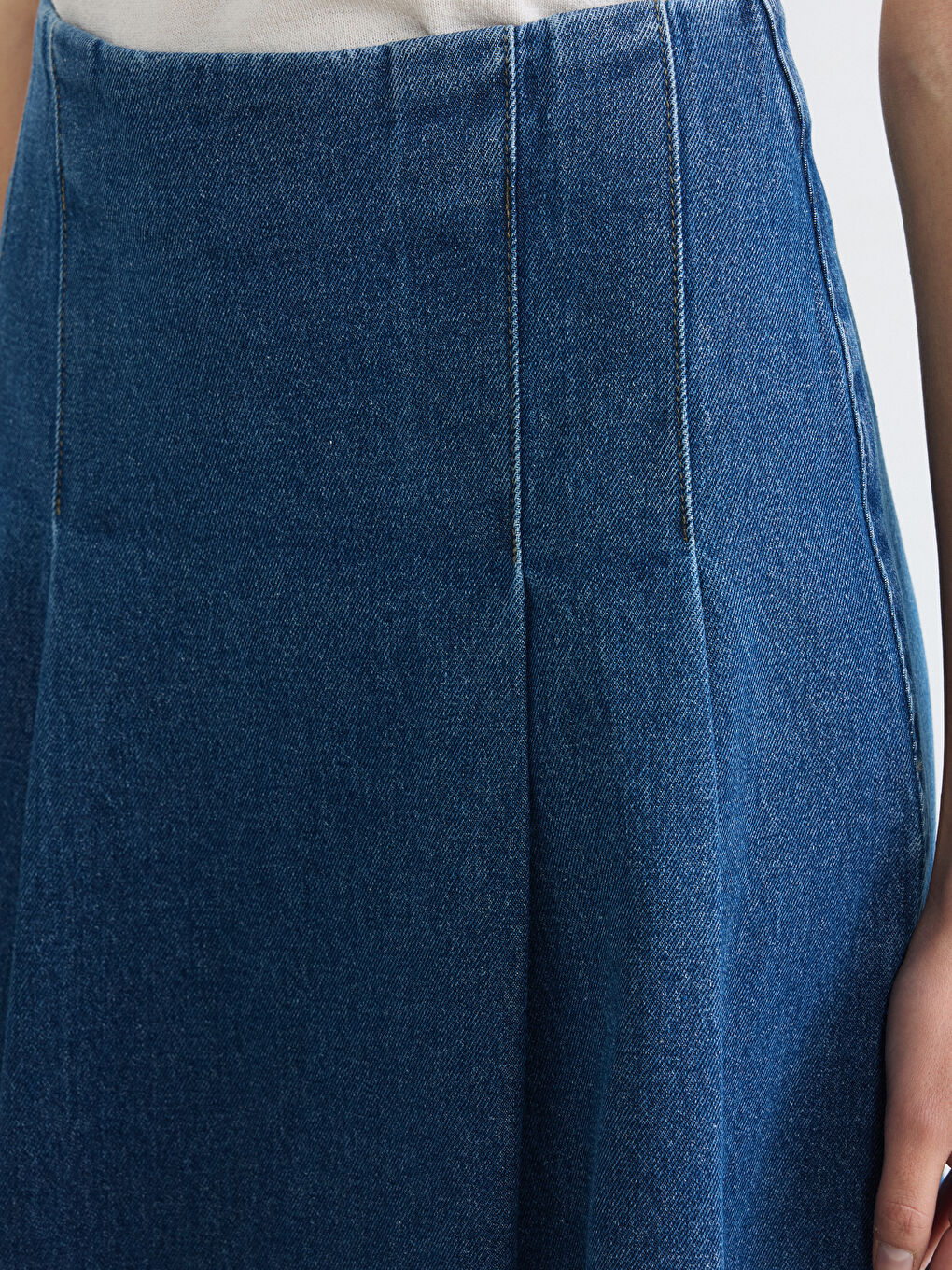 High Waisted Flared Denim Skirt with Zipper-2