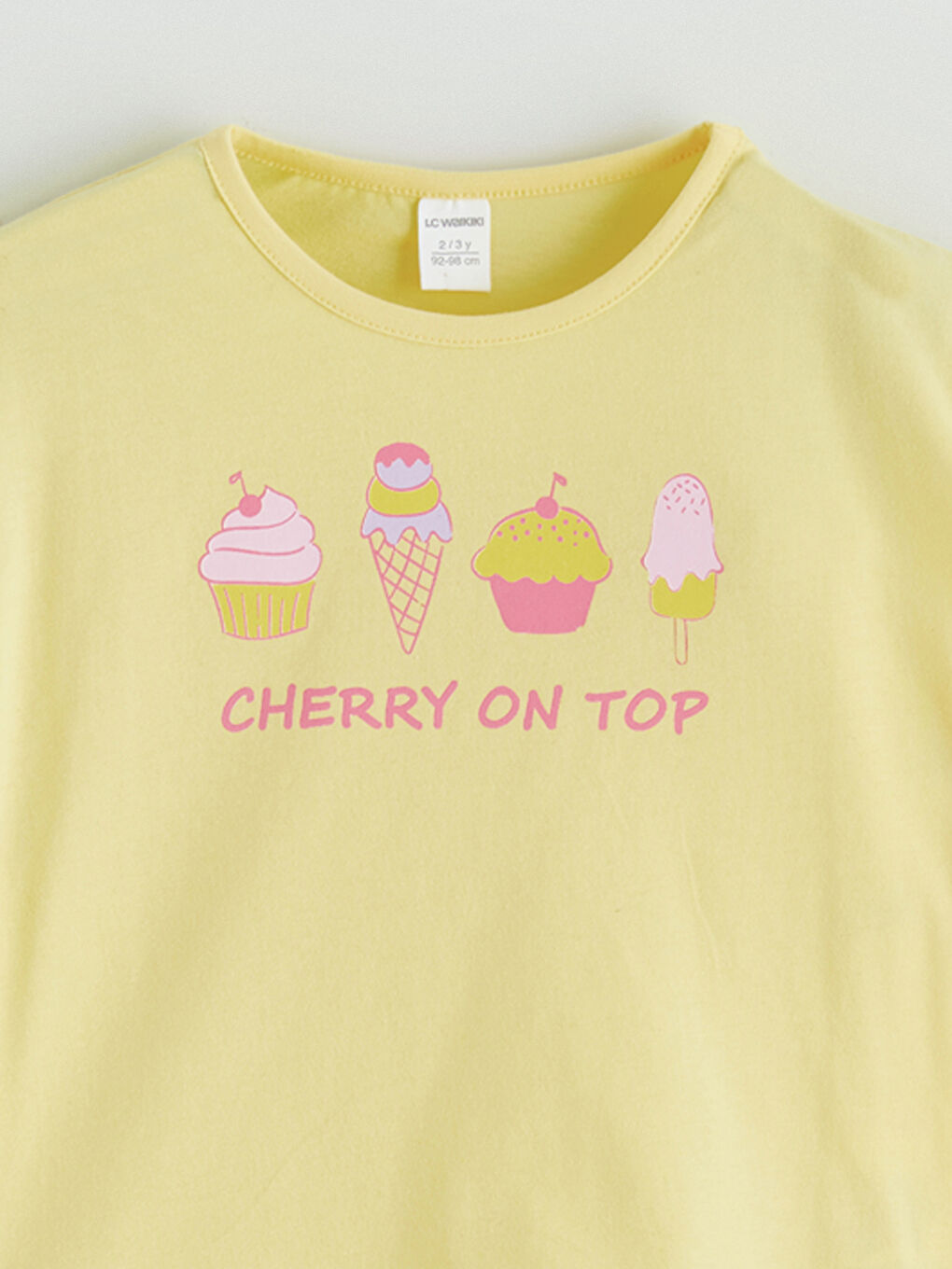 Sarı Bisiklet Yaka Baskılı Kız Çocuk Tişört-1