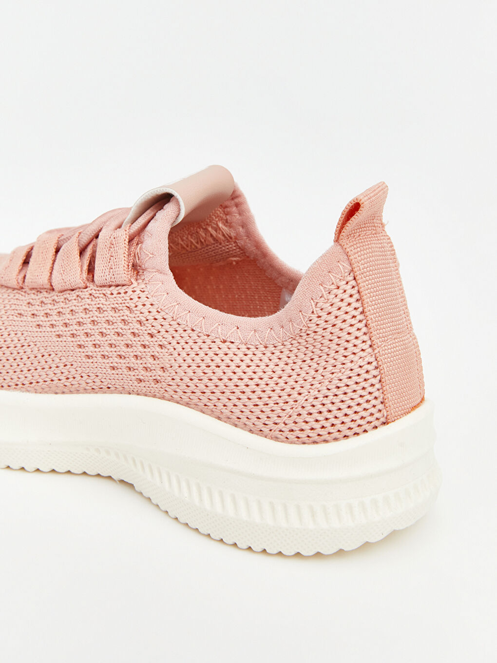 أحذية رياضية-4