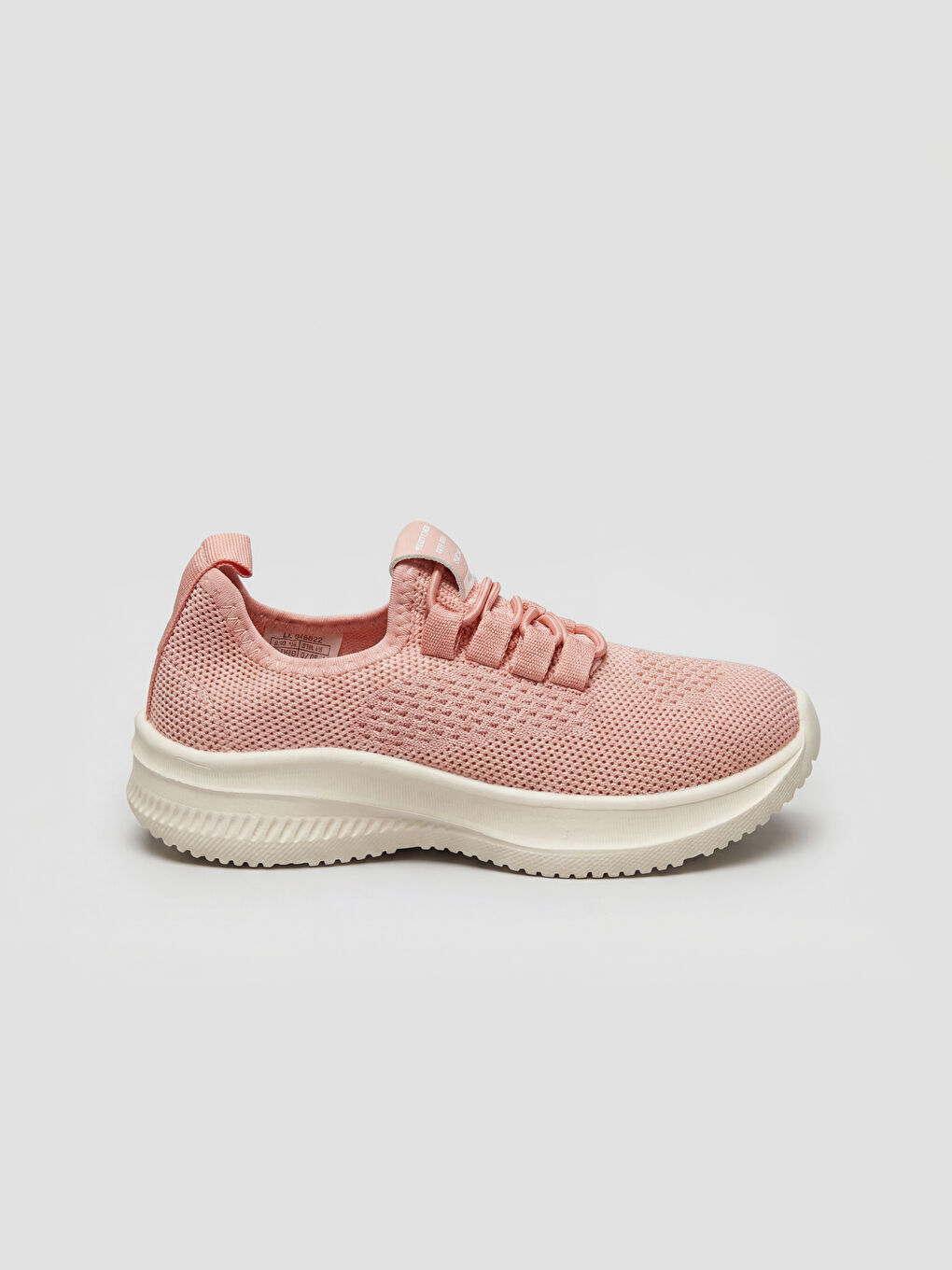 أحذية رياضية-1