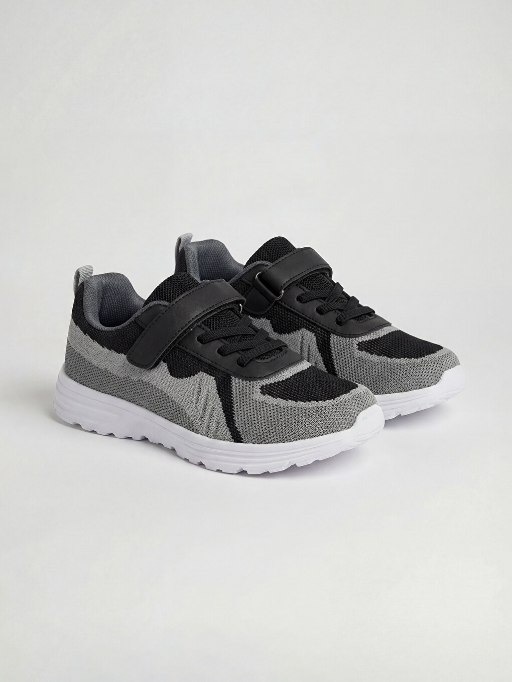 Lace-up And Velcro Boys' Sneakers