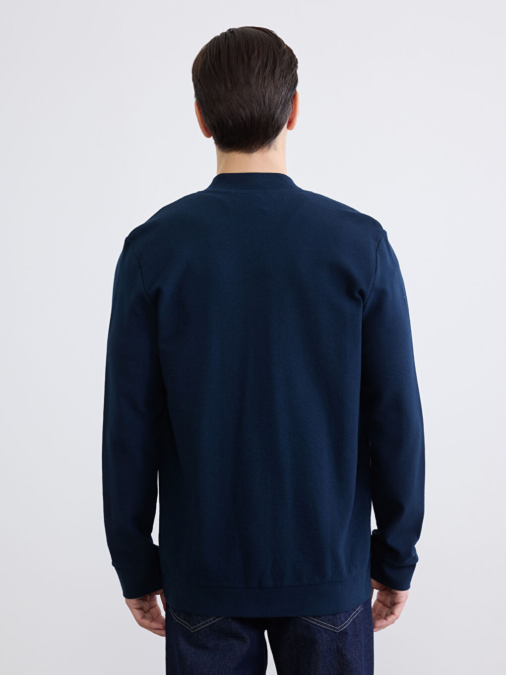 მამაკაცები მუქი ლურჯი ელვიანი ზედა-3