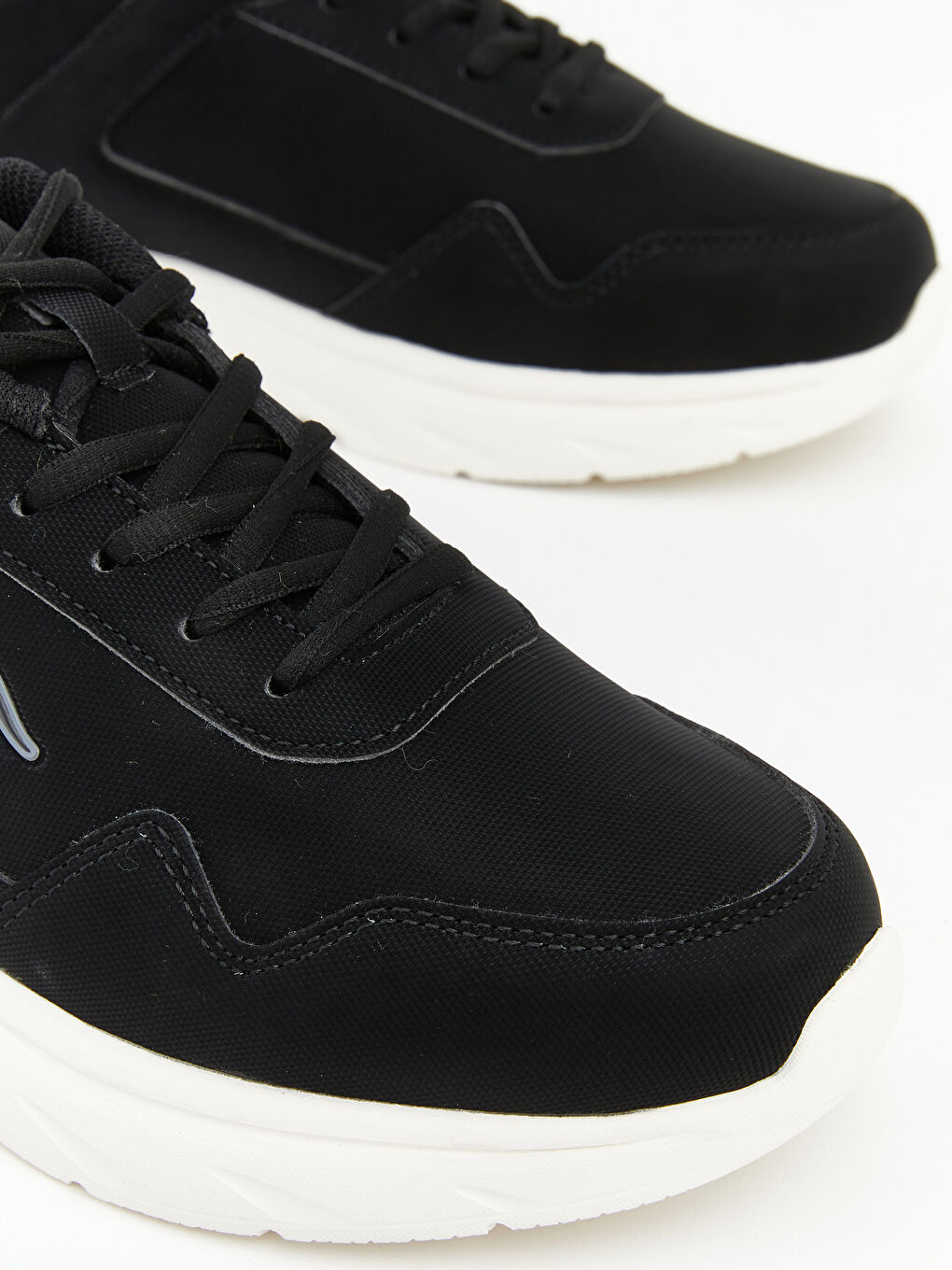 Siyah Bağcıklı Erkek Spor Ayakkabı-2