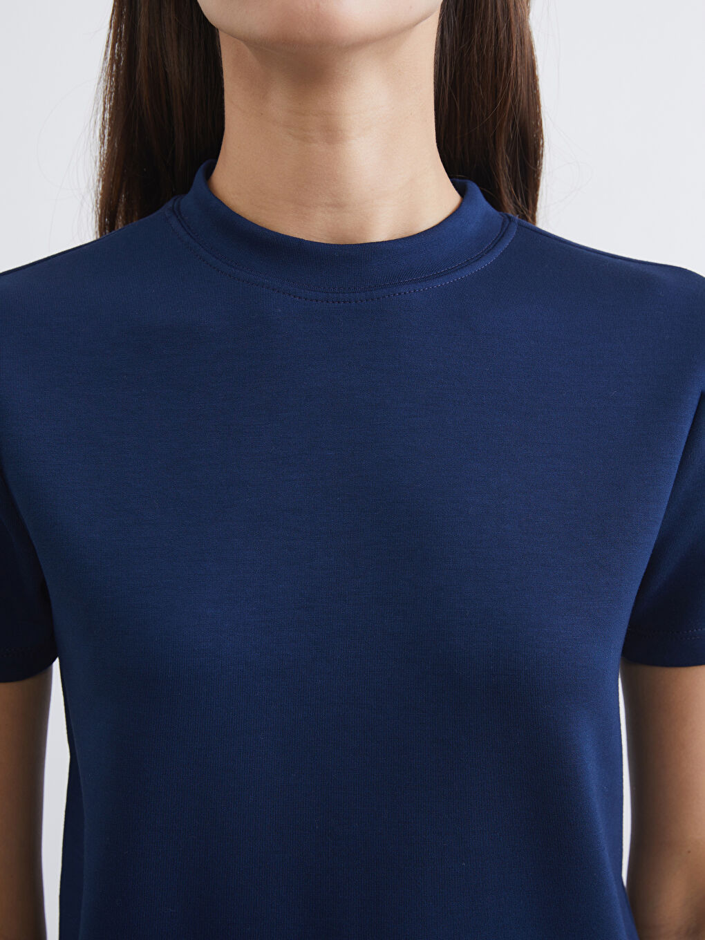 Lacivert Dik Yaka Soft Touch Kadın Tişört-2