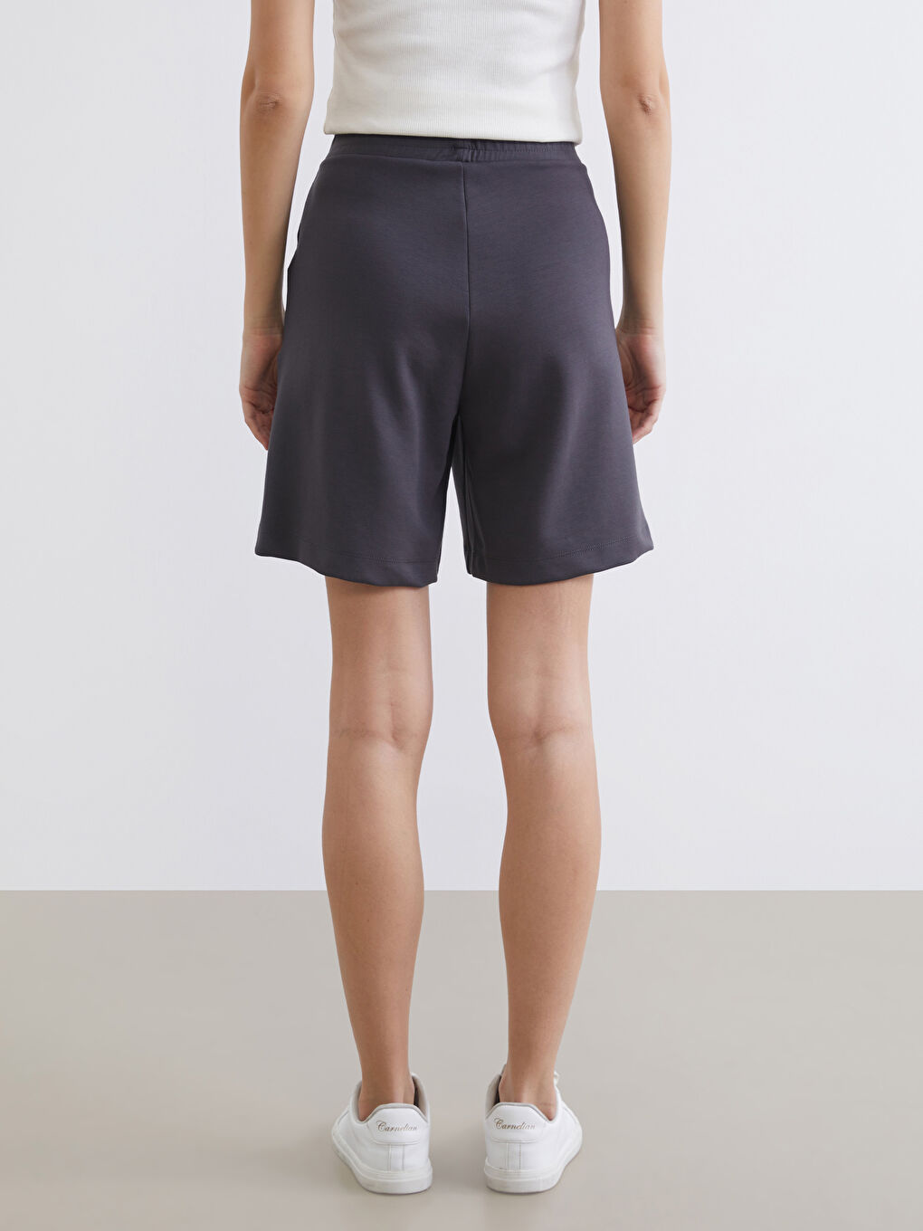 Gri Beli Lastikli Soft Touch Kadın Spor Şort-3