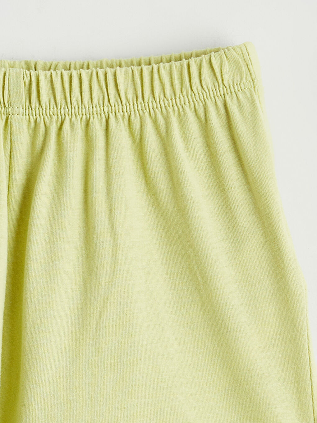 Мики Маус отпечатана тениска и шорти за бебе момче-5