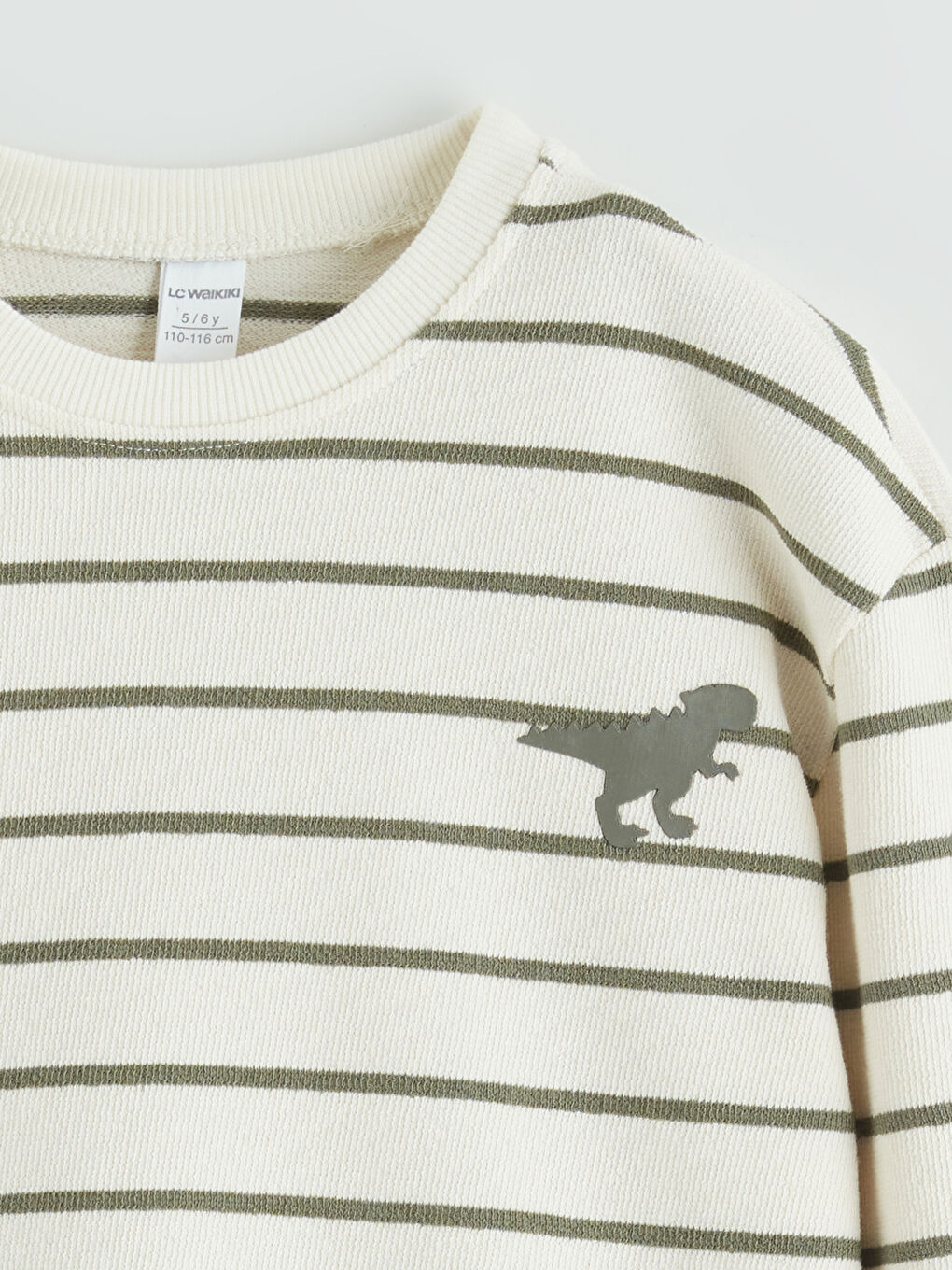 Yeşil Bisiklet Yaka Çizgili Erkek Çocuk Tişört-1