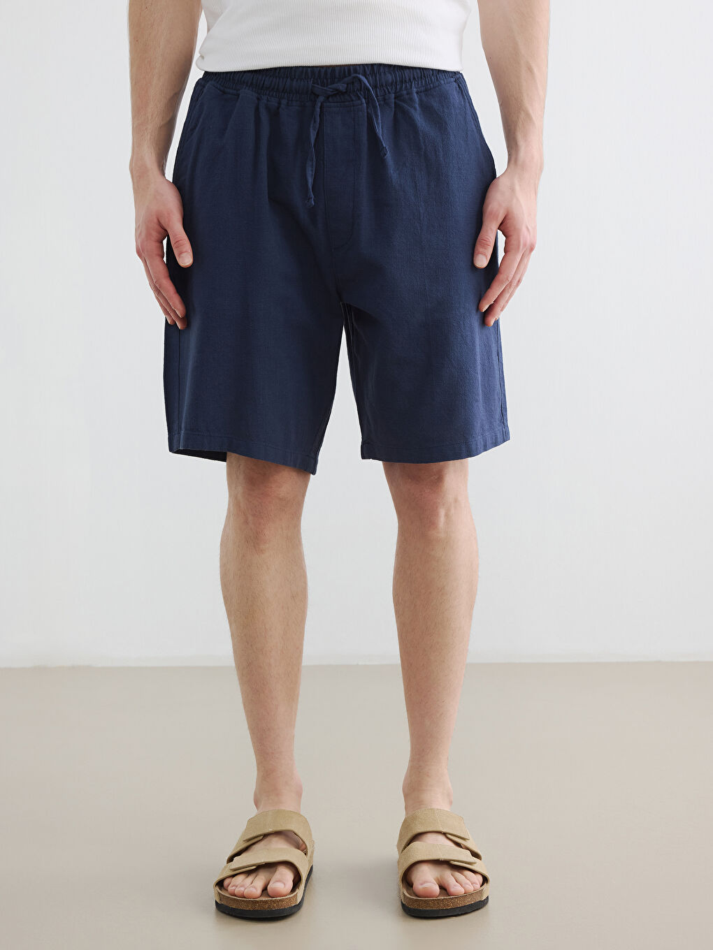 Standard Fit Linen Look Men's Shorts-1