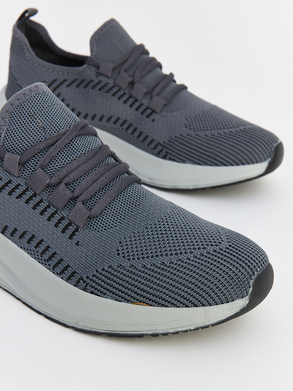 Gri File Detaylı Erkek Spor Ayakkabı-2