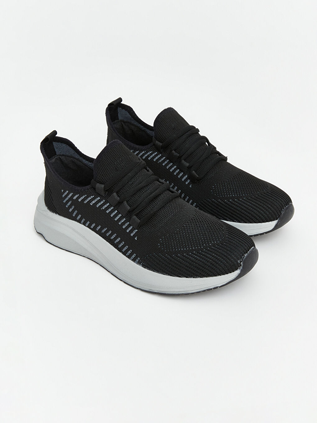 Siyah Fileli Erkek Spor Ayakkabı