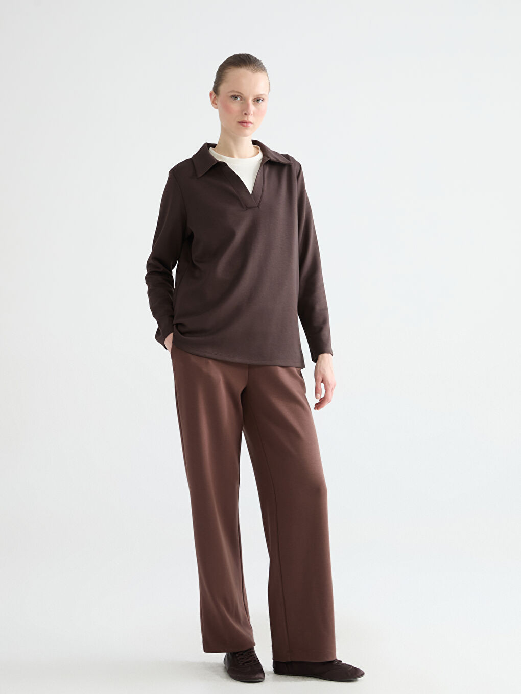 Kahverengi Polo Yaka Kadın Sweatshirt-1