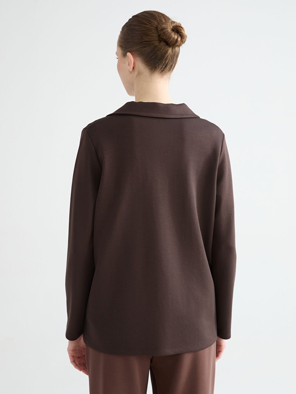 Kahverengi Polo Yaka Kadın Sweatshirt-3