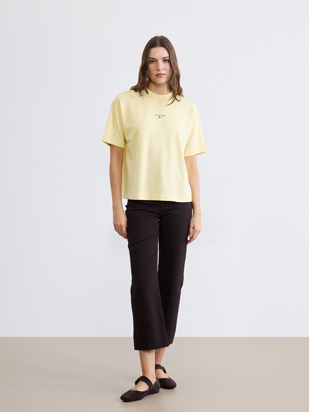 Әйелдер сары футболка-1