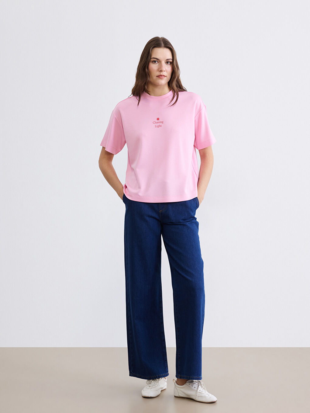 Әйелдер қызғылт футболка-1