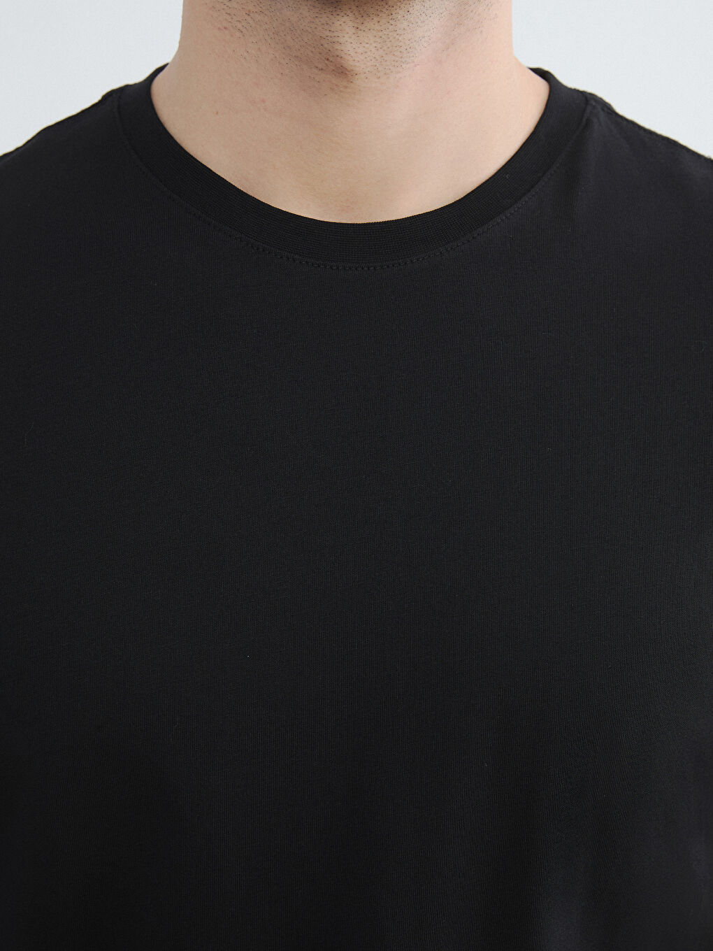 Siyah Bisiklet Yaka Uzun Kollu Erkek Tişört-2