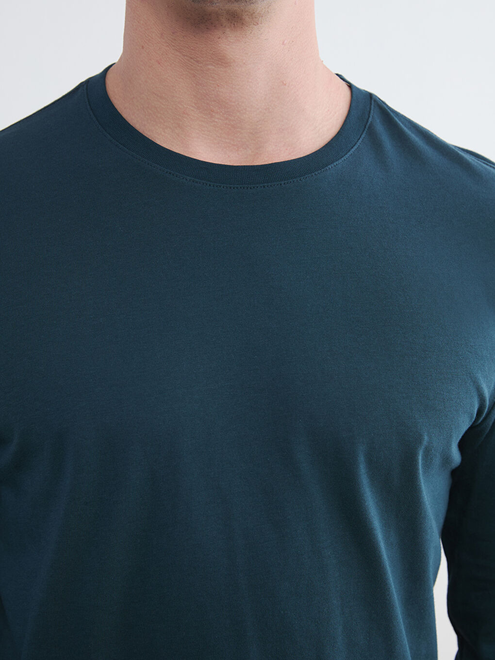 Мужская футболка с длинным рукавом и круглым вырезом-3