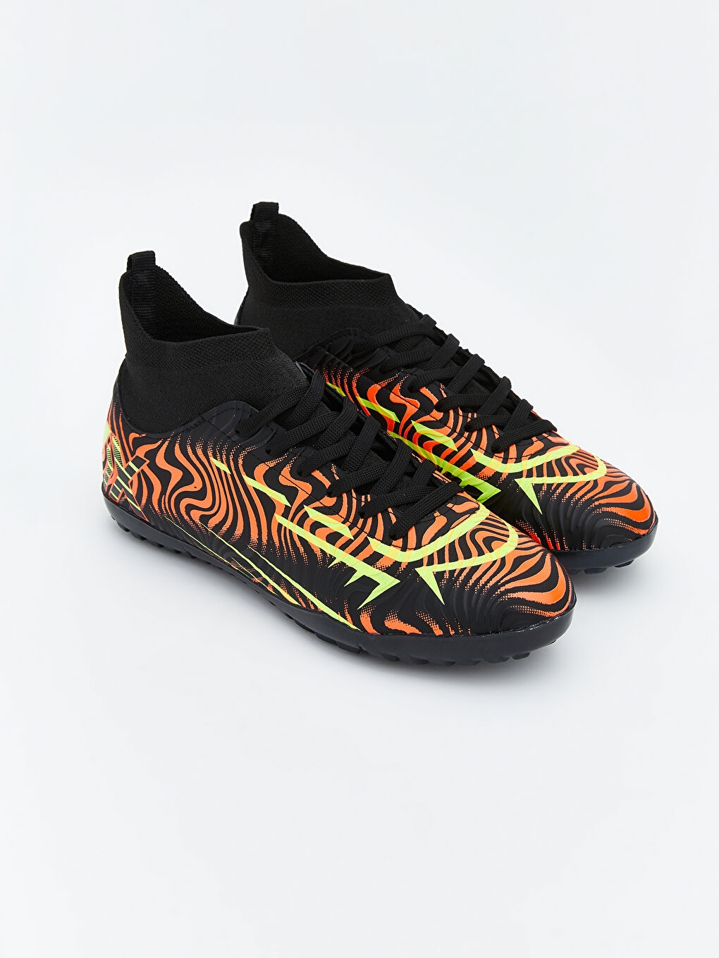 Laced Boys' Soccer Shoes