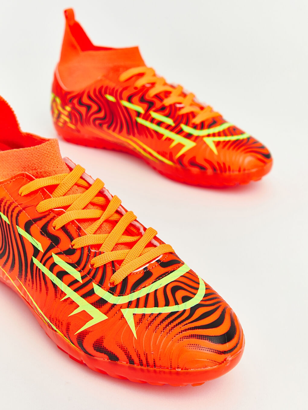 Turuncu Çoraplı Erkek Çocuk Halı Saha Ayakkabısı-2