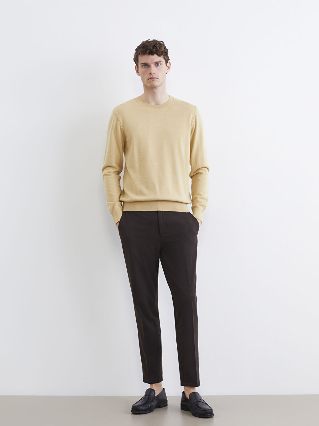 Men's Crew Neck Knit Sweater-1