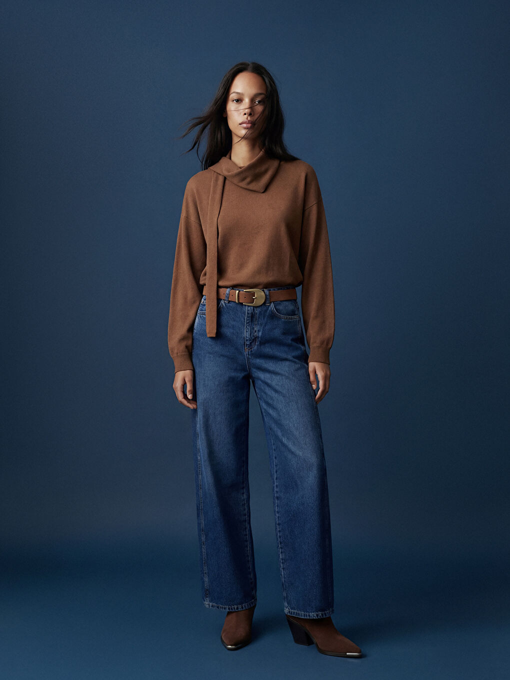 جينز نساء بقصة واسعة