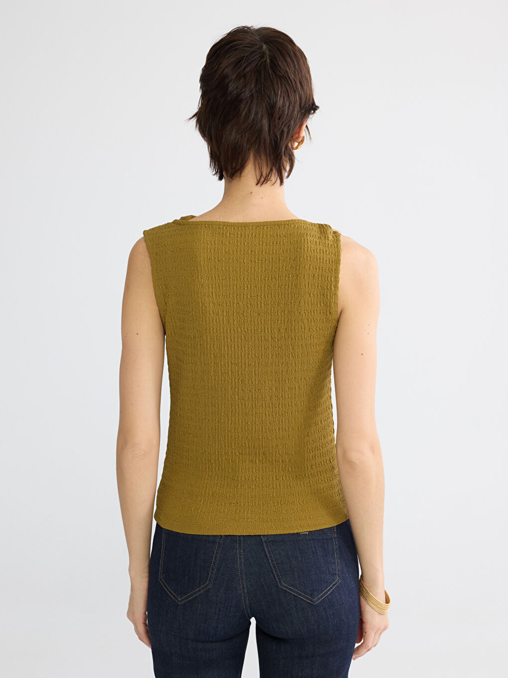 Kayık Yaka Dokulu Büzgülü Bluz-3