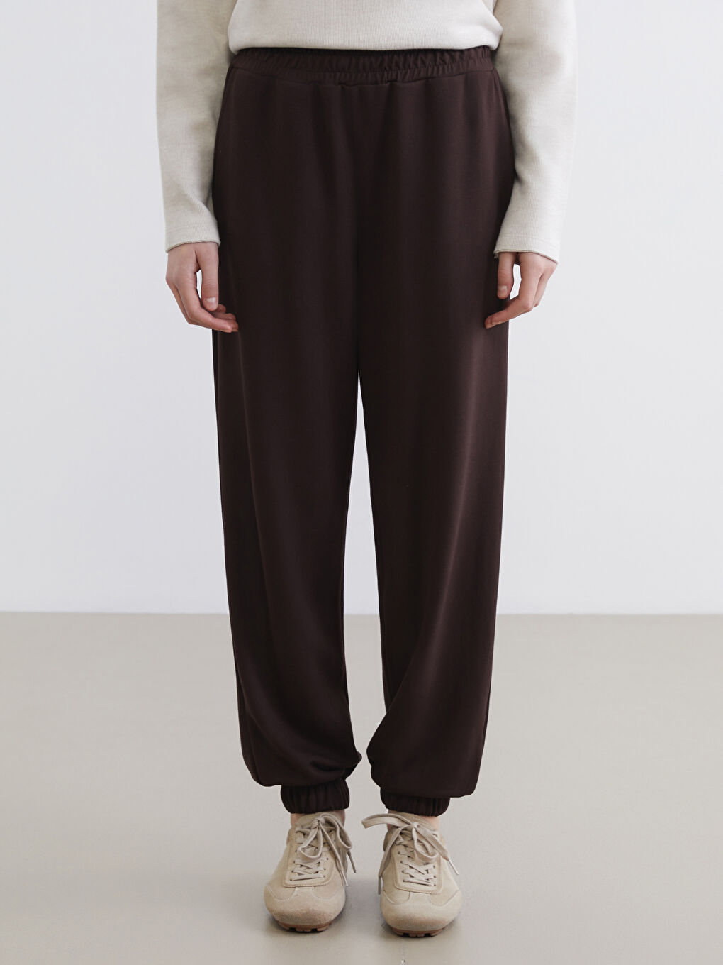 ქალის სპორტული შარვალი "Soft Touch"-1