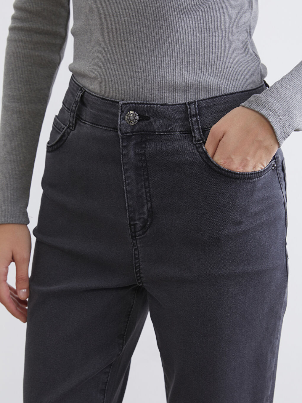 Siyah Flare Kadın Jean Pantolon-2