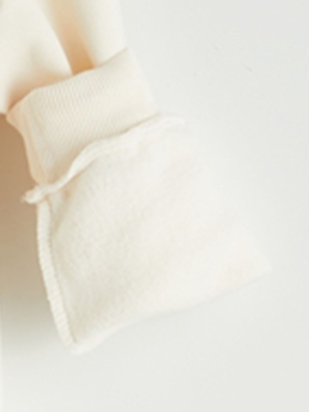 Ekru Kuromi Baskılı Kız Çocuk Kalın Sweatshirt-2