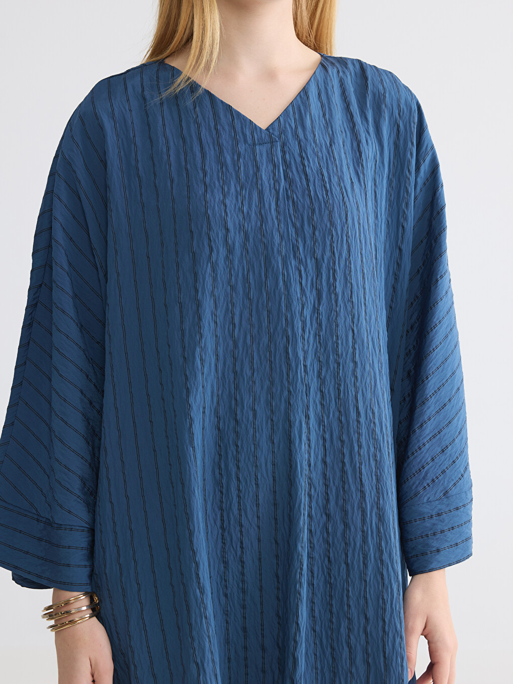 V Neck Striped Oversize Dress-2