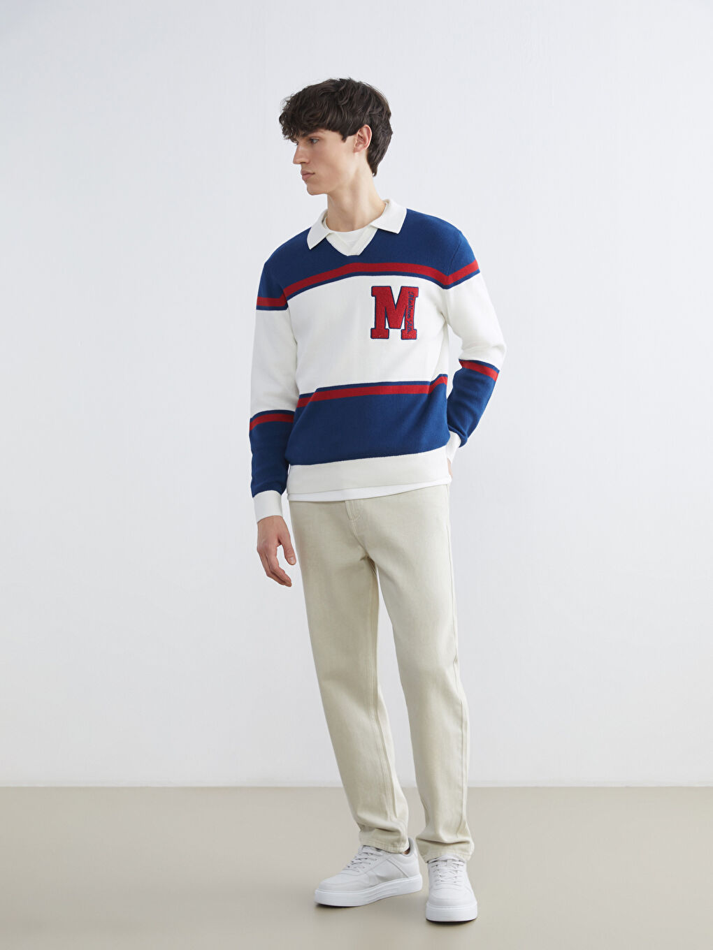 Embroidered Polo Neck Men's Knit Sweater-1