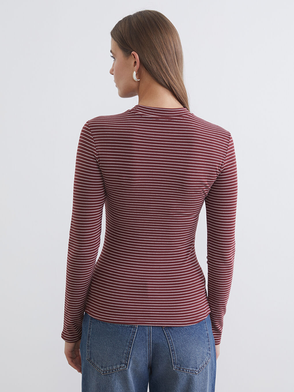 Žena BORDO Tijelo-3