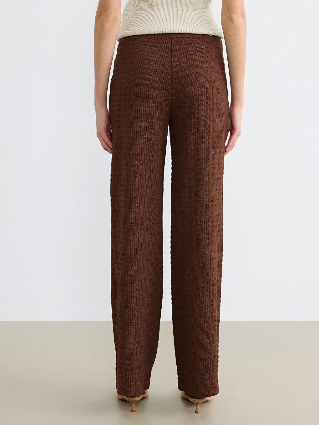 Elastic Waist Textured Women's Trousers-3