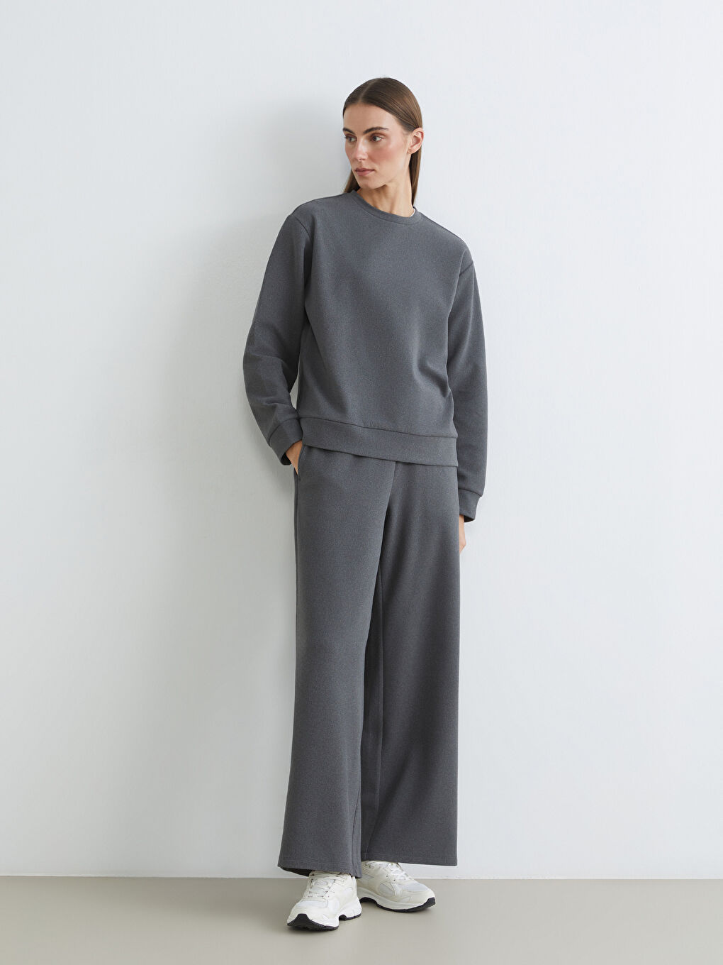 بنطال رياضي انثراسايت / رمادي داكن امرأة