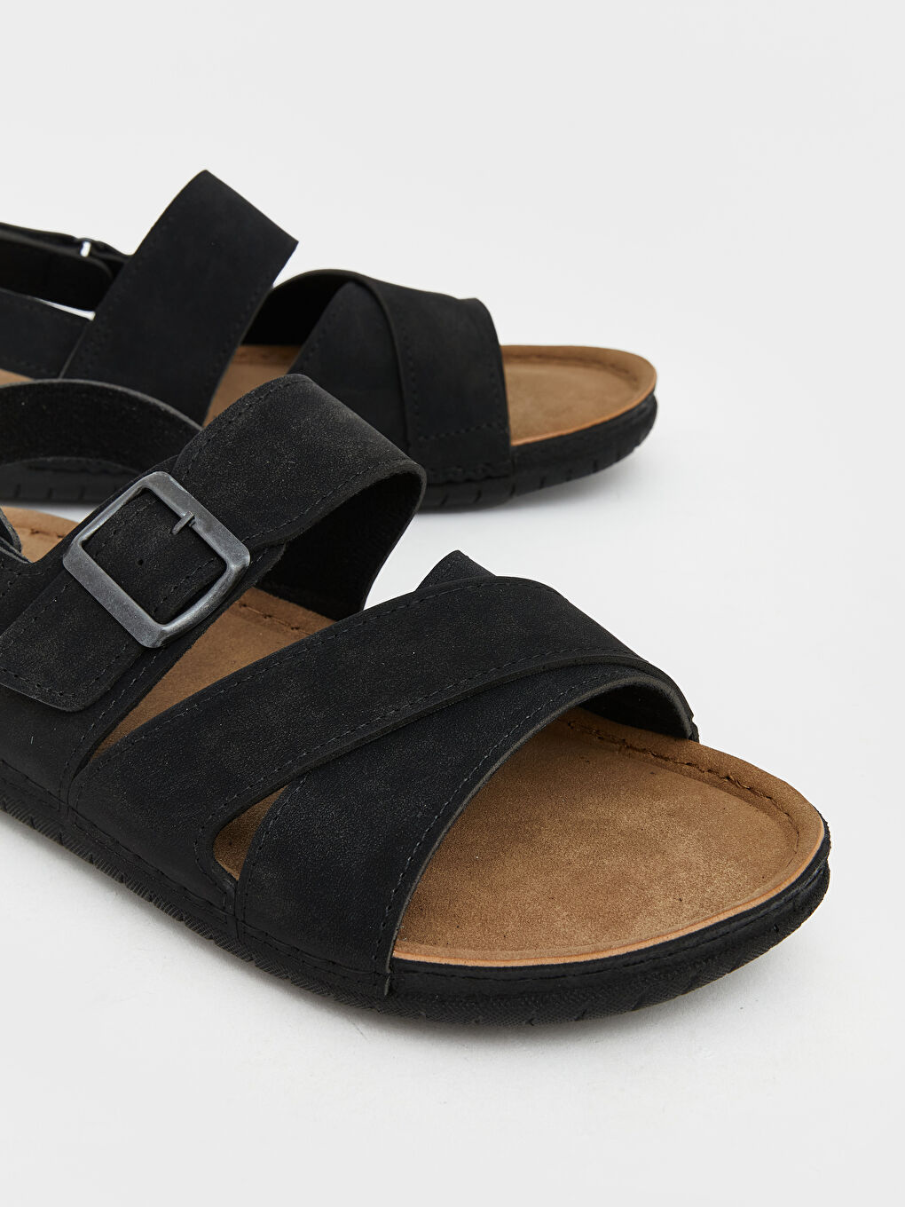 Siyah Tokalı ve Cırt Cırtlı Erkek Sandalet-2