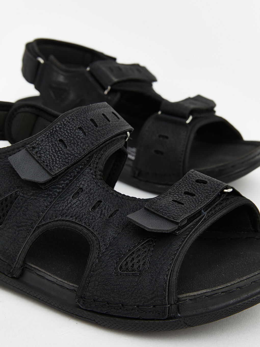 Siyah Cırt Cırt Kapamalı Erkek Sandalet-2