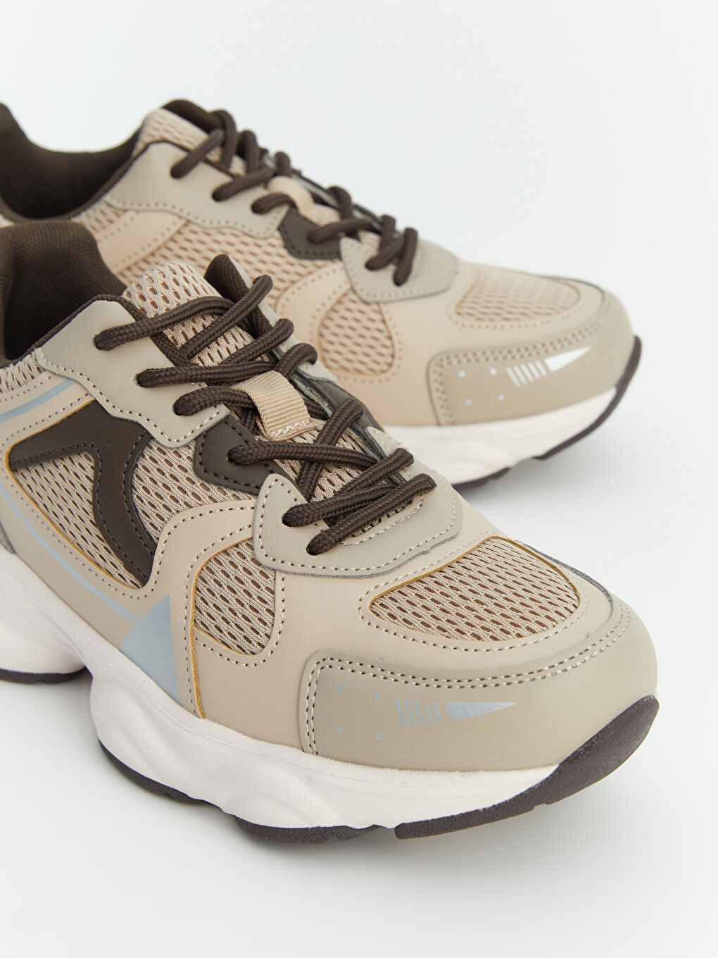 баулы әйелдер кроссовкалары-2