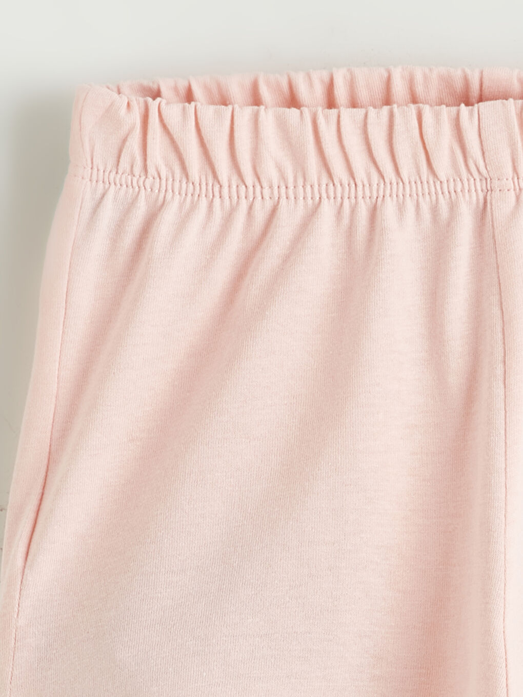 Minnie Mouse Baskılı Kız Bebek Tişört ve Şort-5