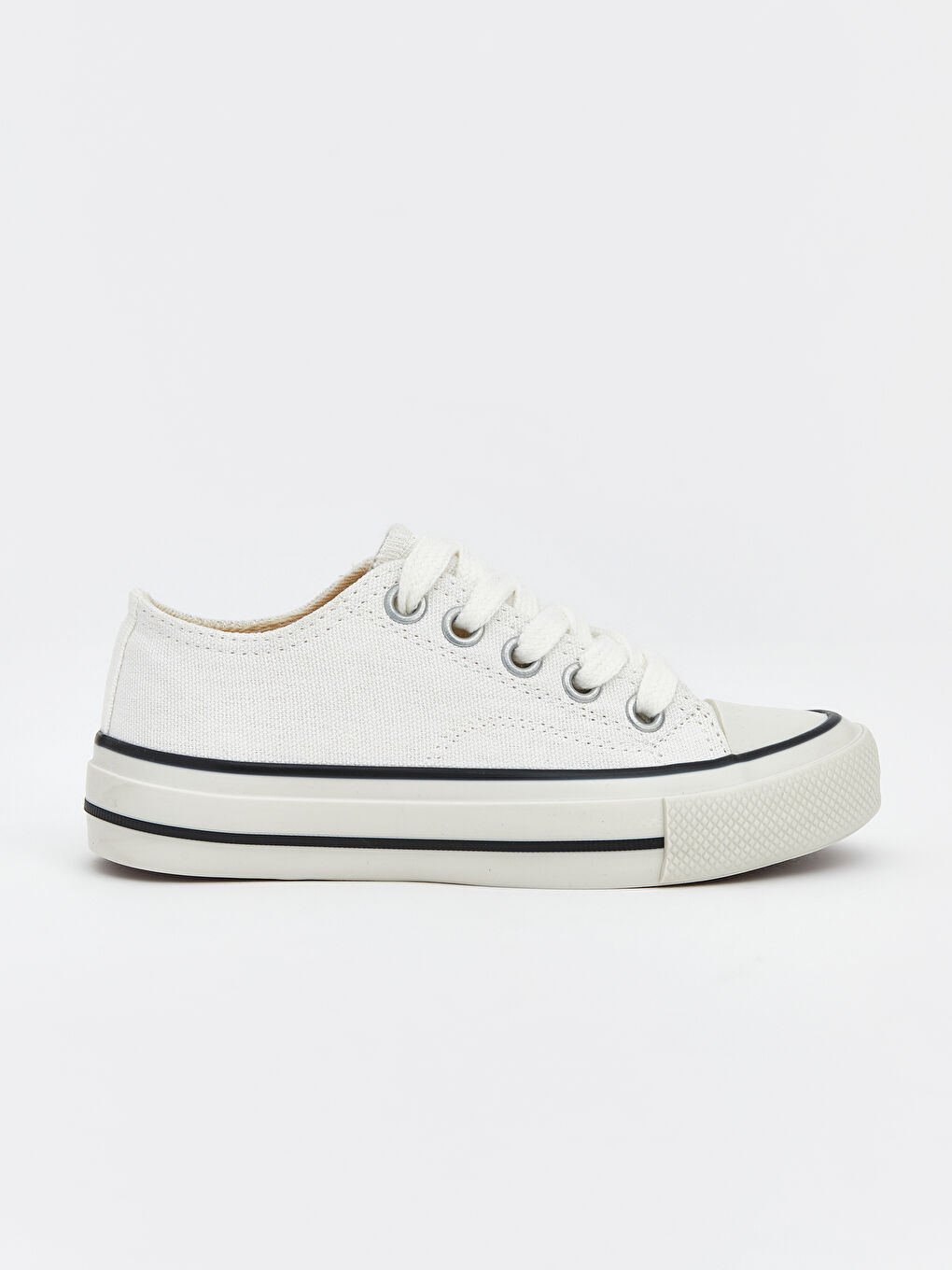 Beyaz Bağcıklı Erkek Çocuk Spor Ayakkabı-1